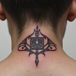 hals tattoo-Titel