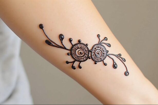 henna tattoo einfach klein-Titel