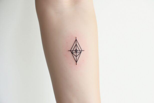 small fineline tattoo-Titel