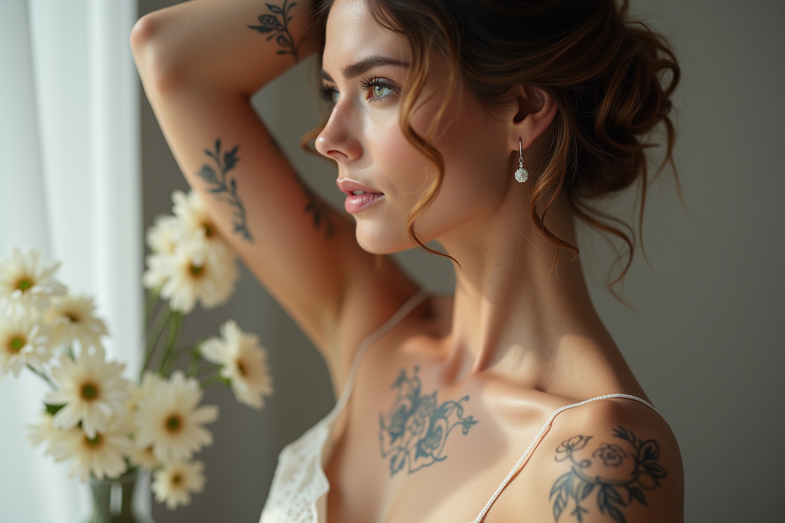 tattoo arm frau dezent-Titel